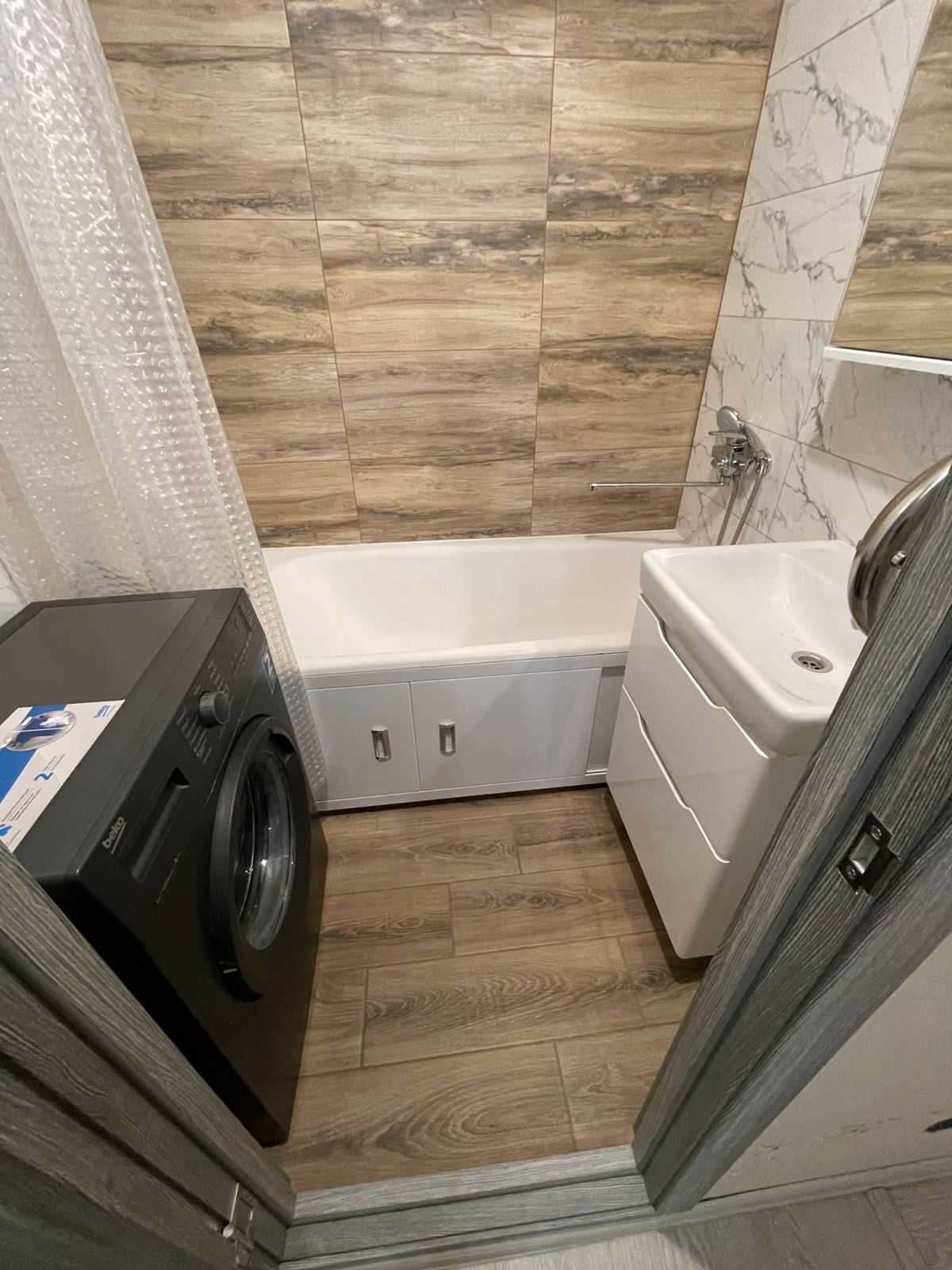 Ремонт ванных комнату в Москве, ремонт туалетов в Москве, ремонт санузлов в Москве, плиточные работы в Москве, плиточник в Москве