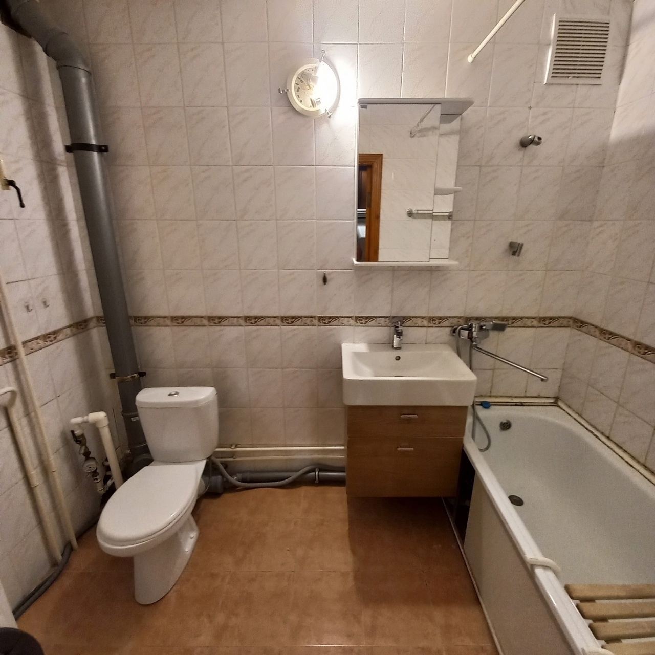 Ремонт ванных комнату в Москве, ремонт туалетов в Москве, ремонт санузлов в Москве, плиточные работы в Москве, плиточник в Москве