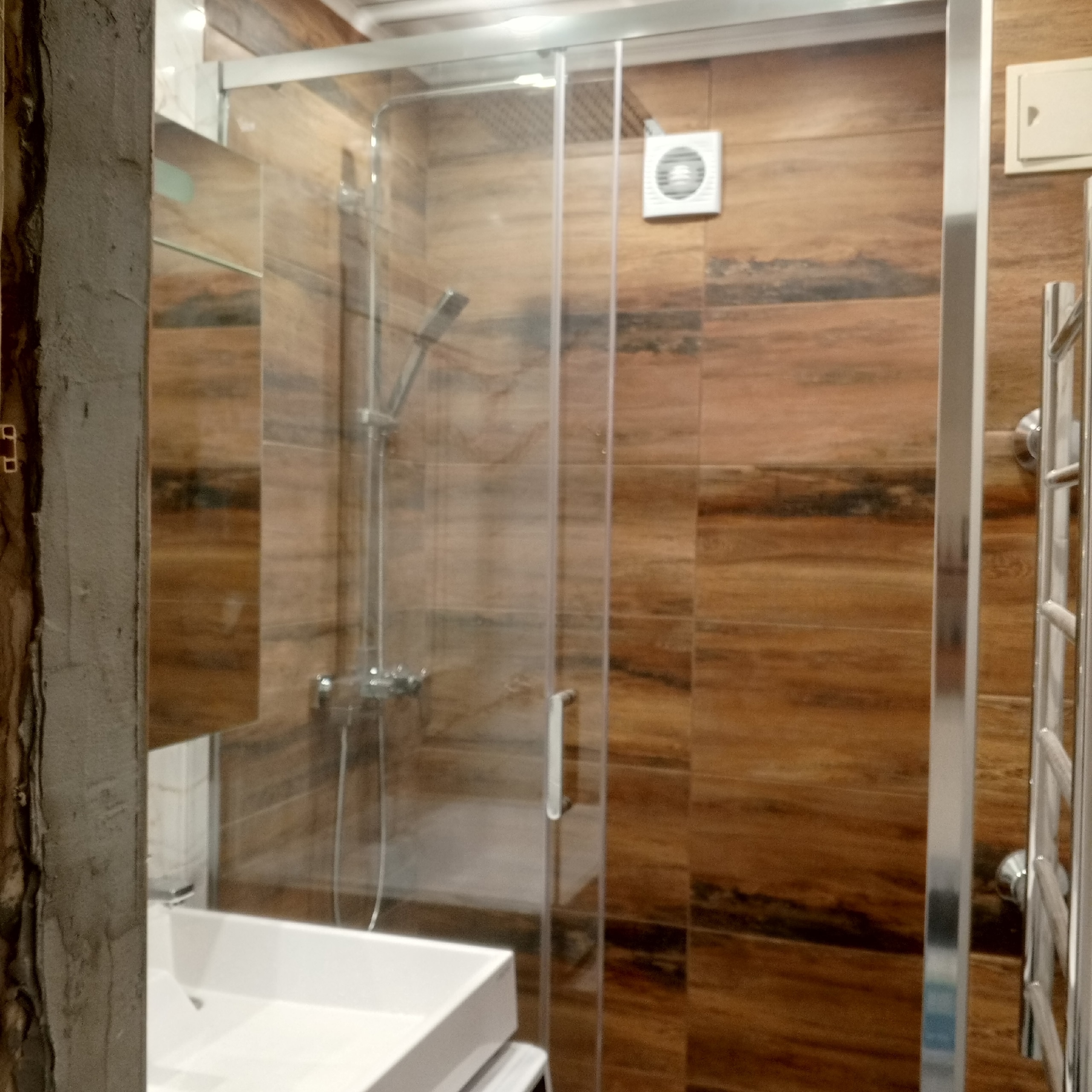 Ремонт ванных комнату в Москве, ремонт туалетов в Москве, ремонт санузлов в Москве, плиточные работы в Москве, плиточник в Москве