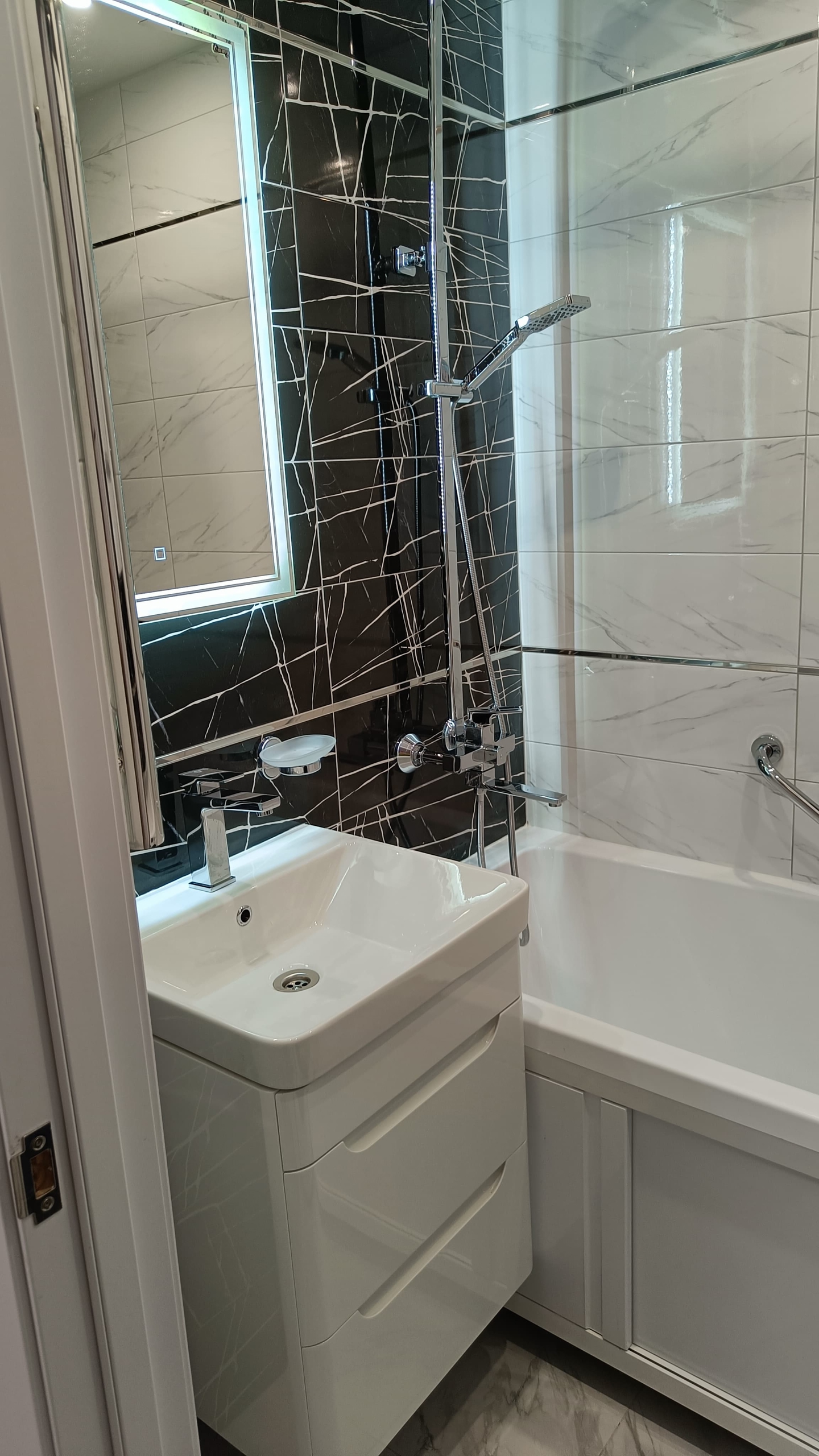 Ремонт ванных комнату в Москве, ремонт туалетов в Москве, ремонт санузлов в Москве, плиточные работы в Москве, плиточник в Москве